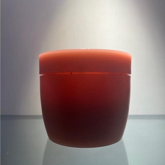 Shiseido Energizing Fragrance Body Cream - Picture 2 of 6